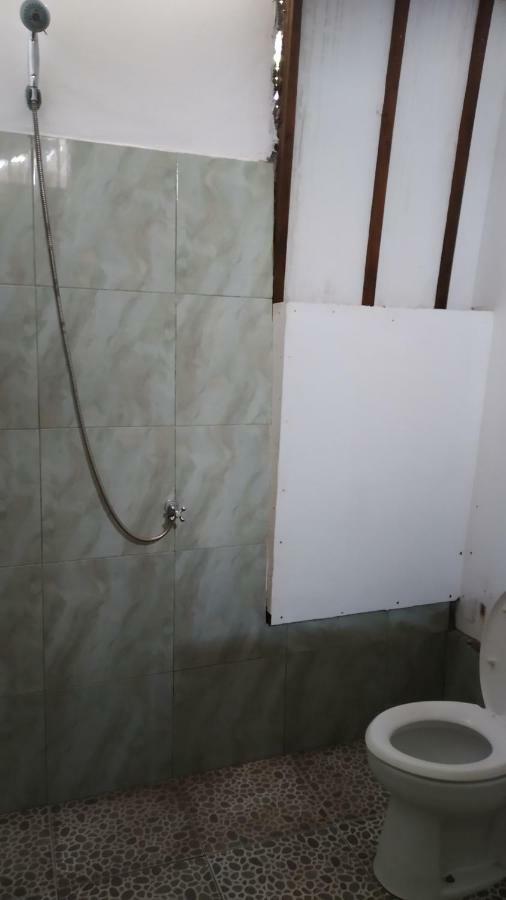 Sunset Beach Bungalow Gili Meno Exteriör bild